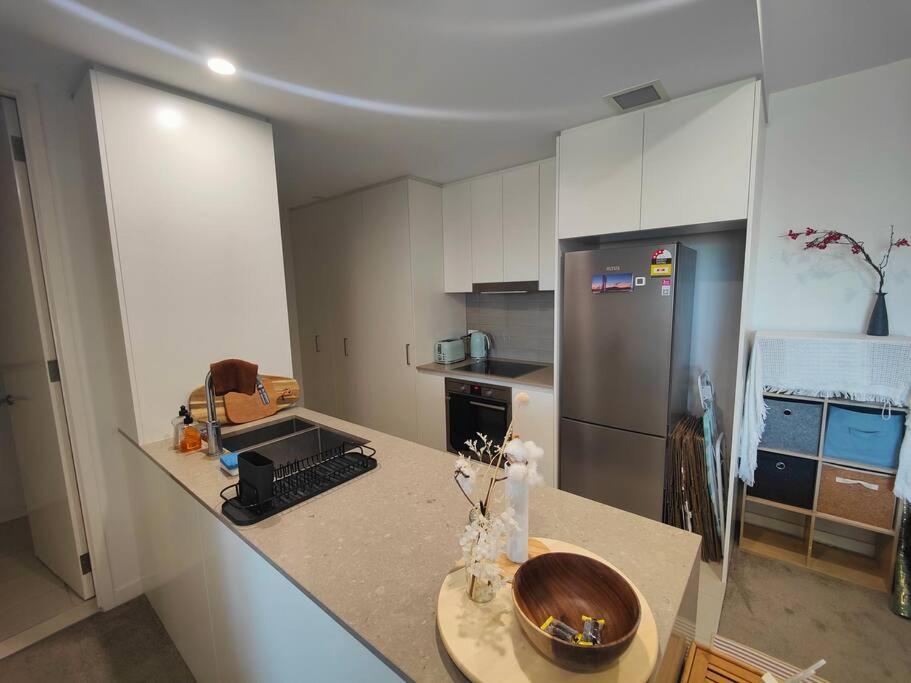 Lakeside Apartment, Walking Distance To Foreshore Kingston Exteriér fotografie